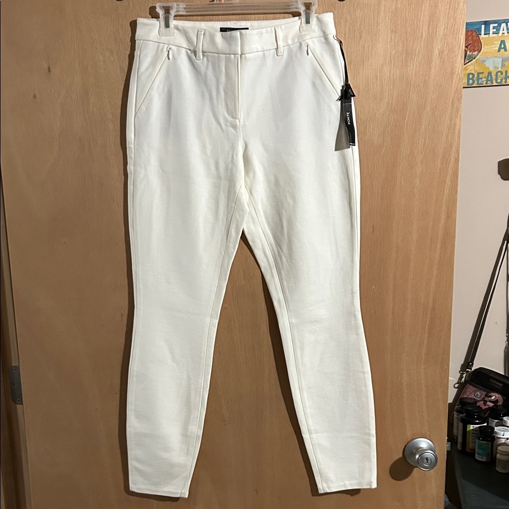 NWT White House Black Market Cream Skinny Leg Pants